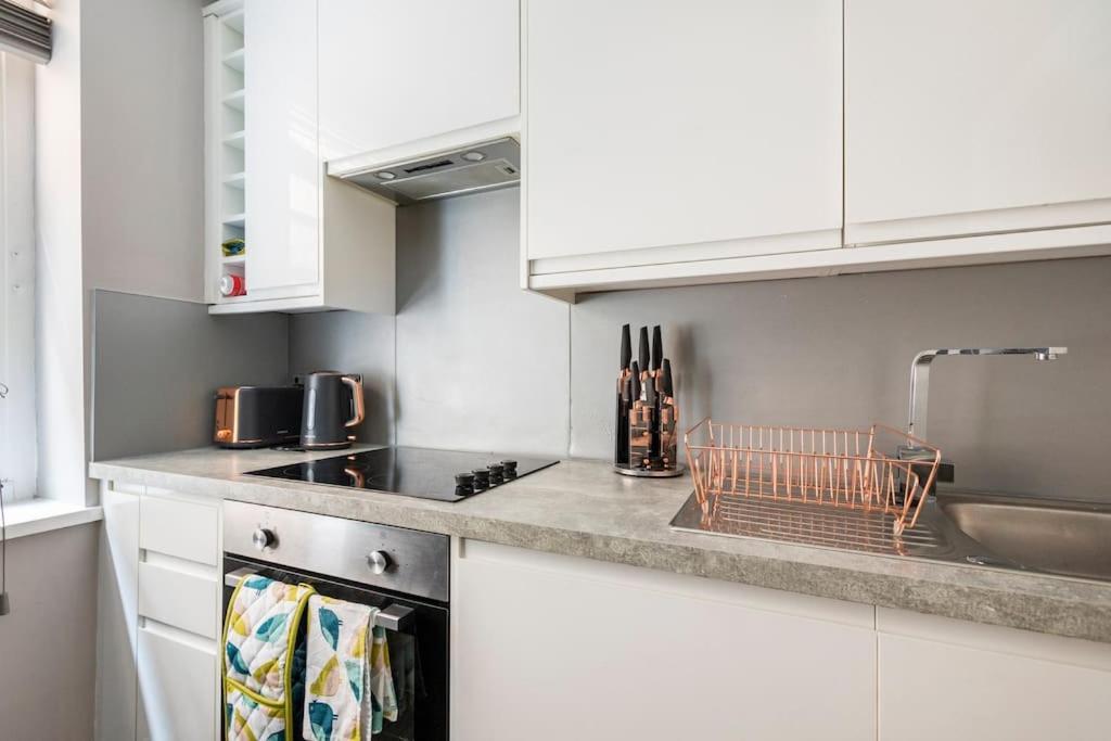 Beautiful Brighton Apartment, 5Min Walk To Beach 外观 照片